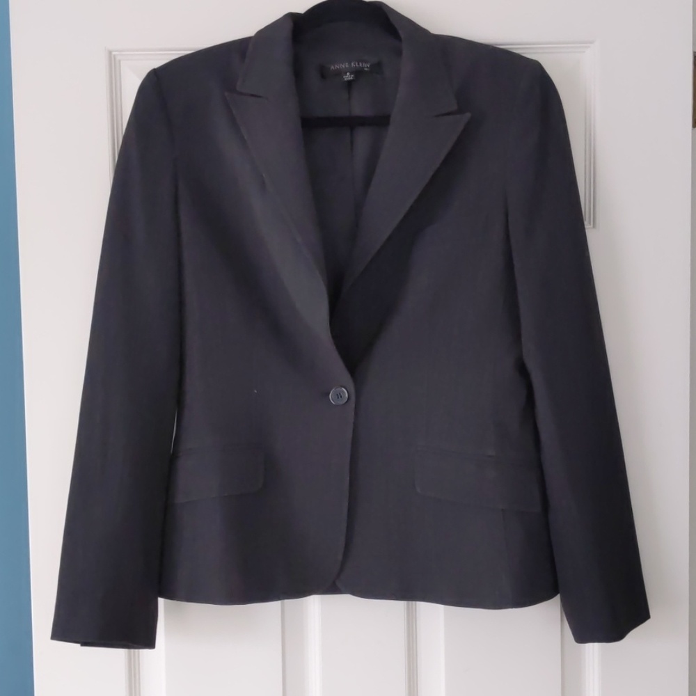 Suit jacket